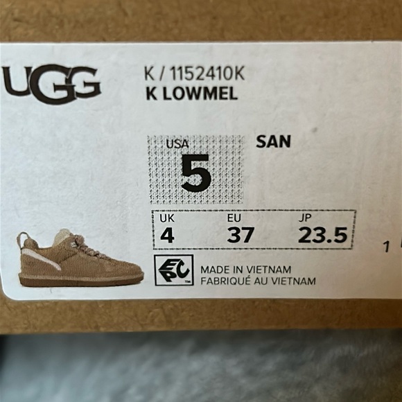 UGG LOWMEL sneakers - Picture 7 of 7